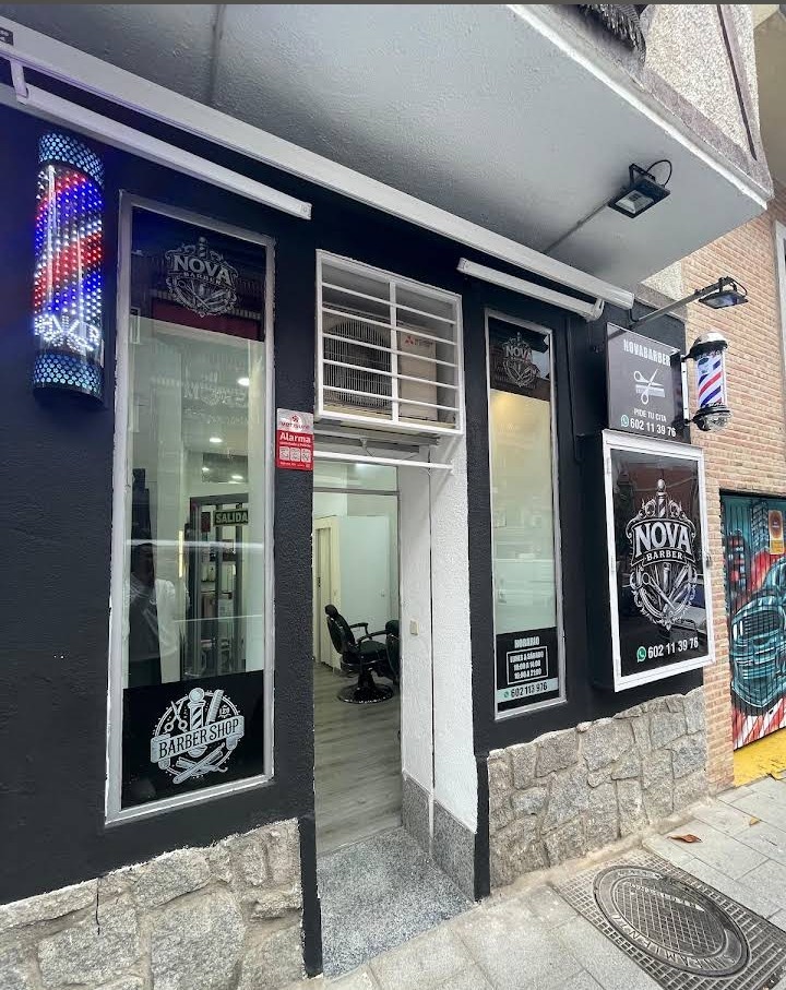 Entrada de Nova Barber en Villaviciosa de Odón